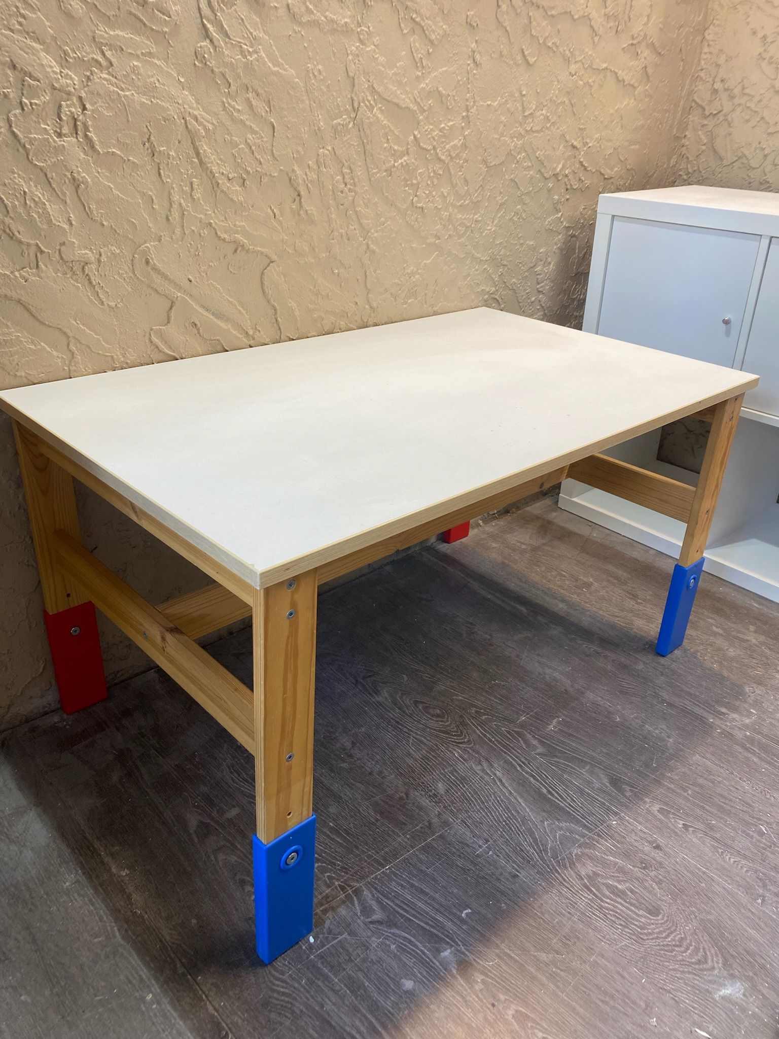 IKEA SANSAD Adjustable Height Pine Children's table (3 heights