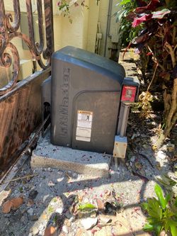Electric gate remote or keypad not working? Motor and control issues
