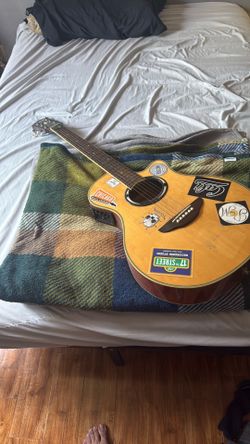 Yamaha APX500III Guitar