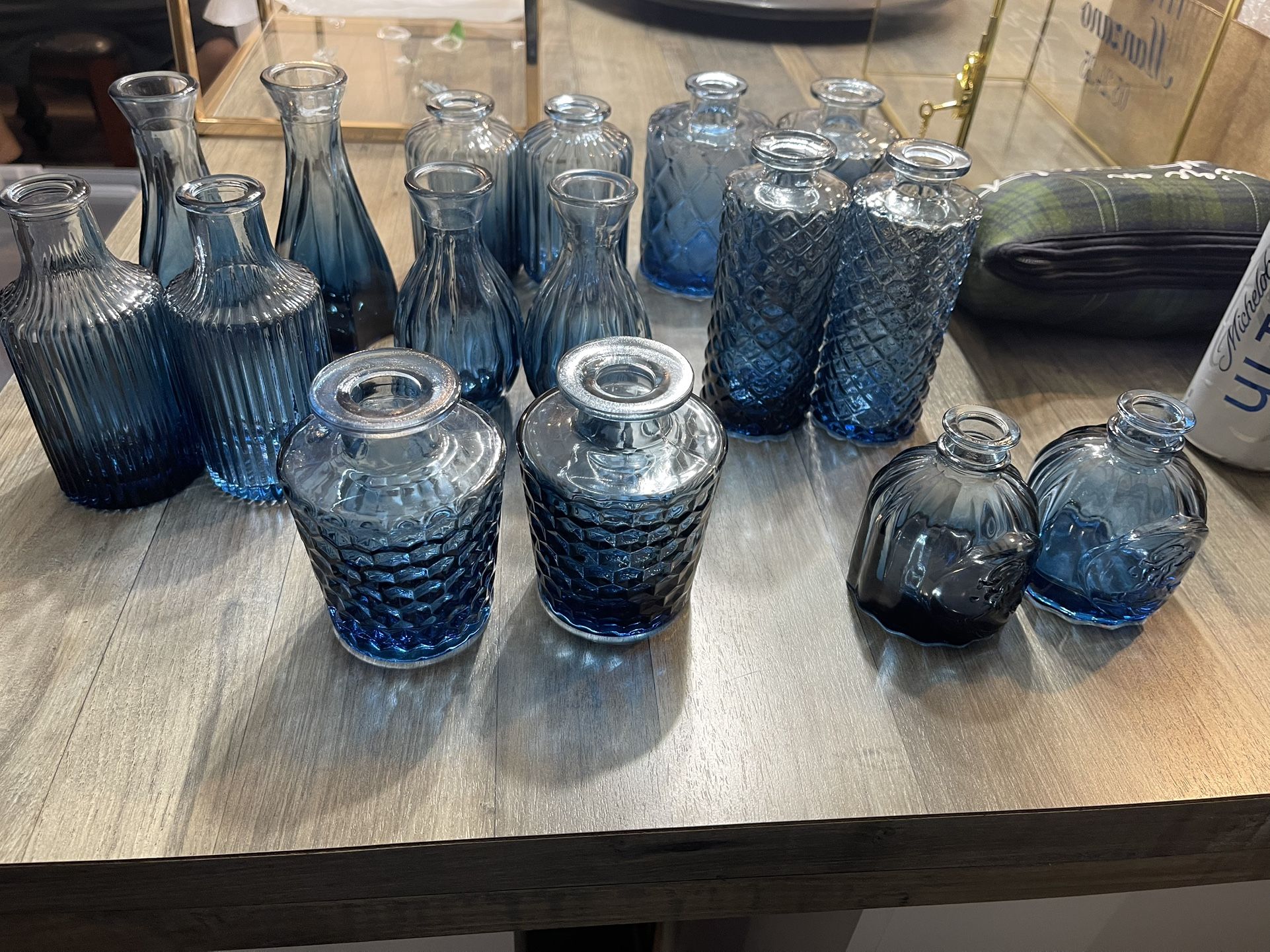 16Pcs Blue Glass Small Vases