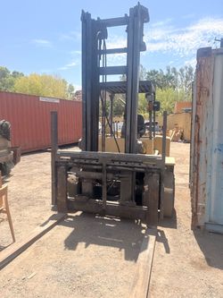 FORKLIFT POCO USO