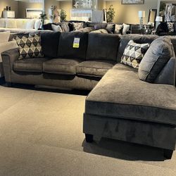 Grey 2PC Sectional