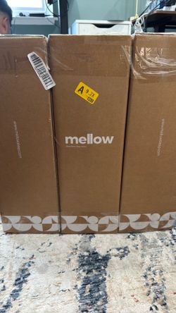 3 mellow pillows