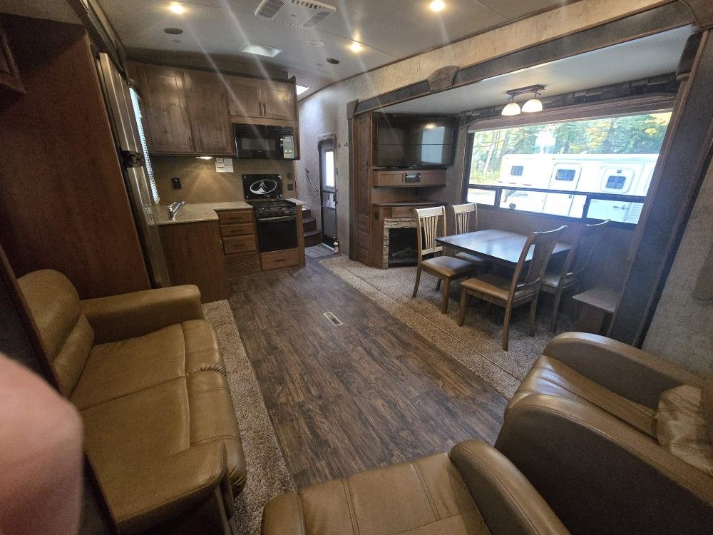 2017 Outdoors Rv Glacier Peak mountain series