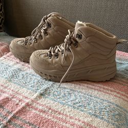 UGG Men’s  SNOW Boots