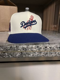 LA Fitted New Era 73/8