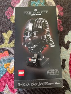 LEGO Star Wars Darth Vader Helmet 75304