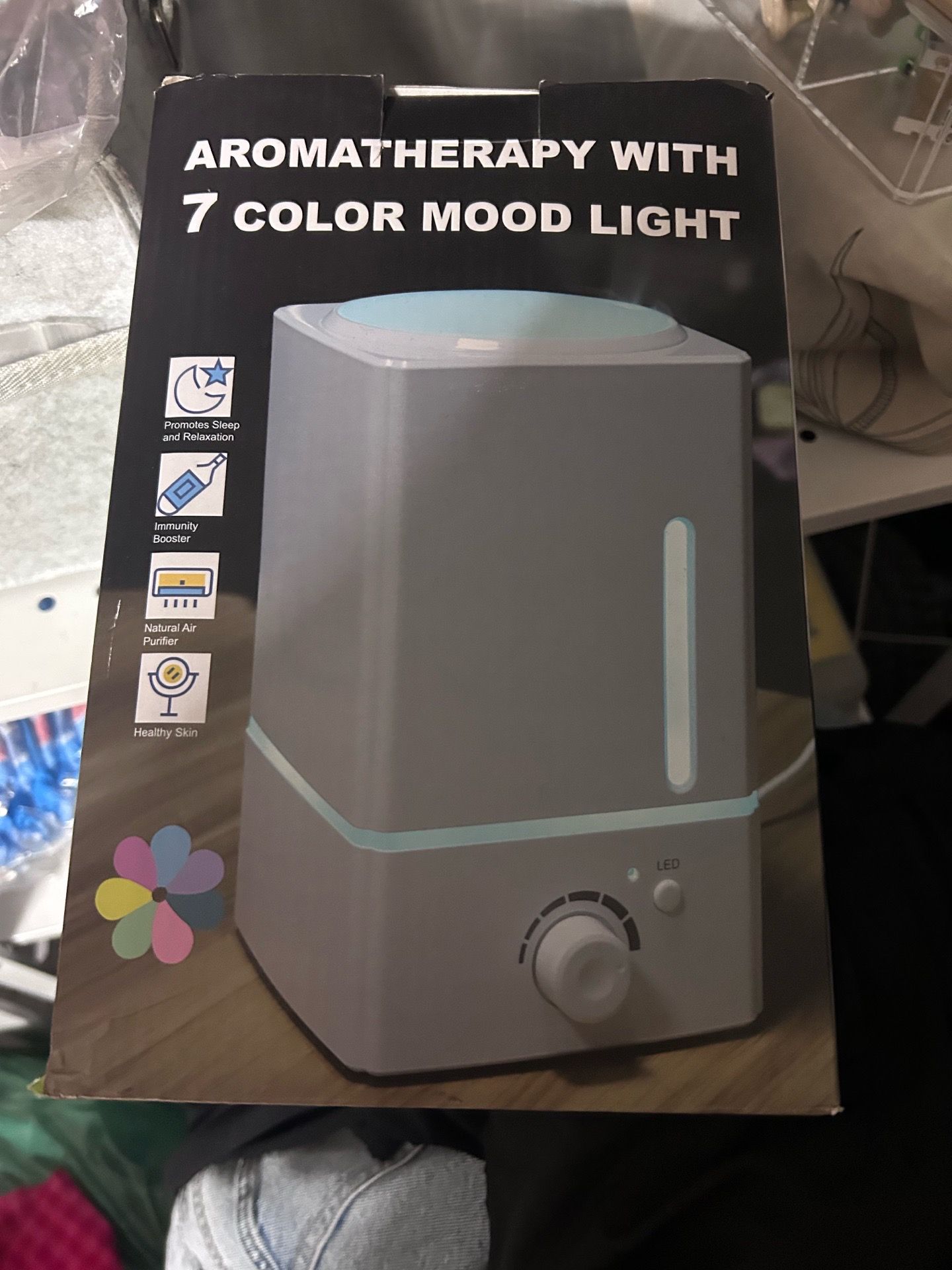 Aromatherapy Humidifier with 7 Color Mood Light