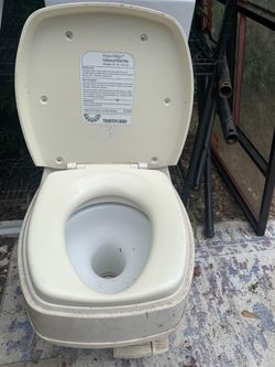 Toilet For Camper 