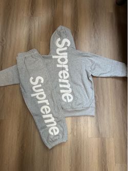 Supreme grey set M
