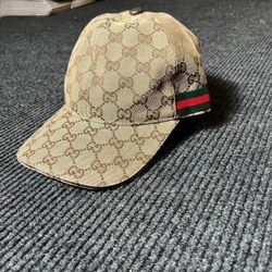 Gucci Women's Pink Hat