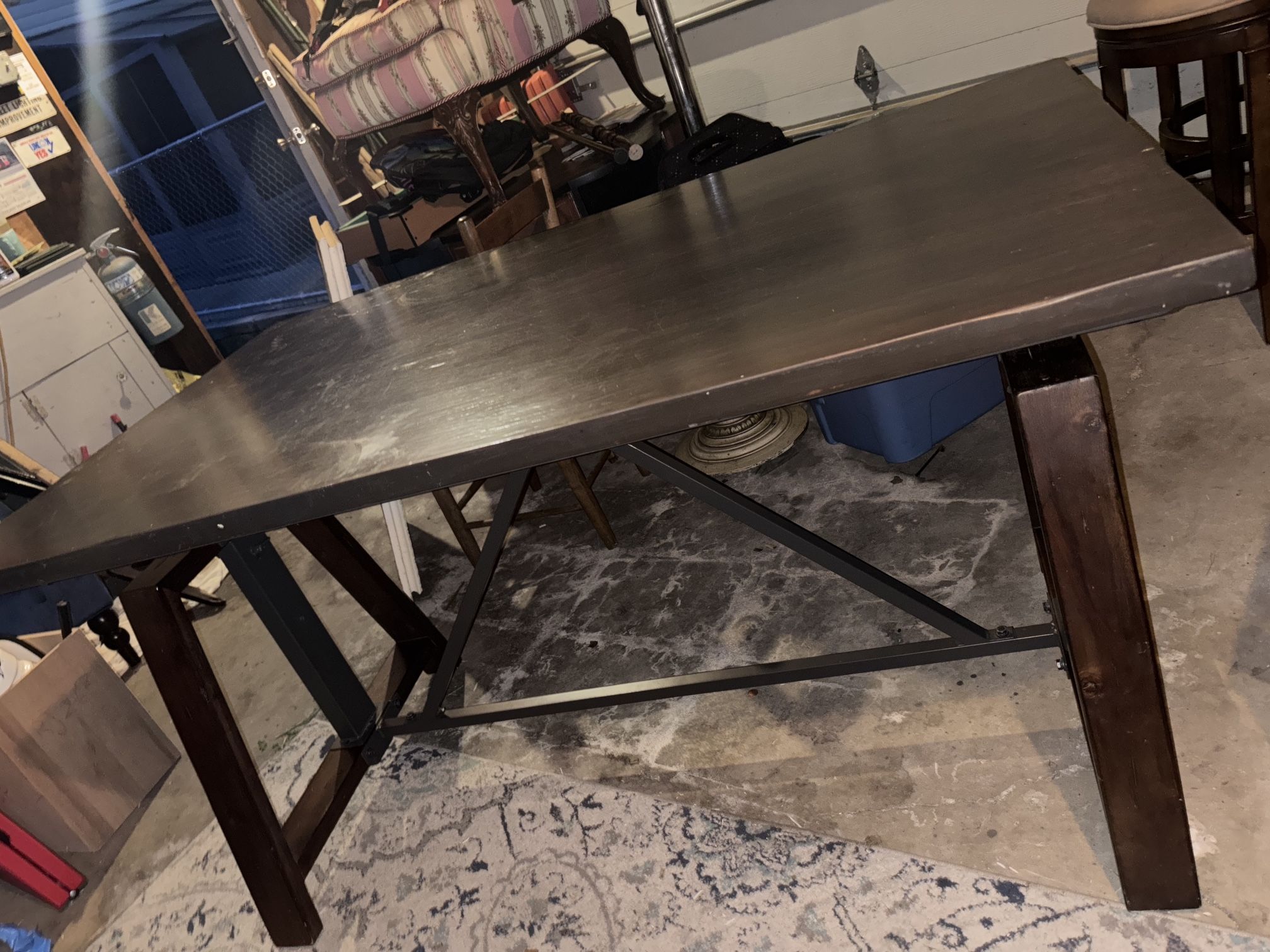 World Market Table
