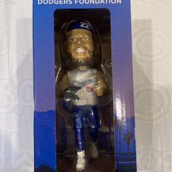DODGERS KERSHAW 5K RUN BOBBLEHEAD