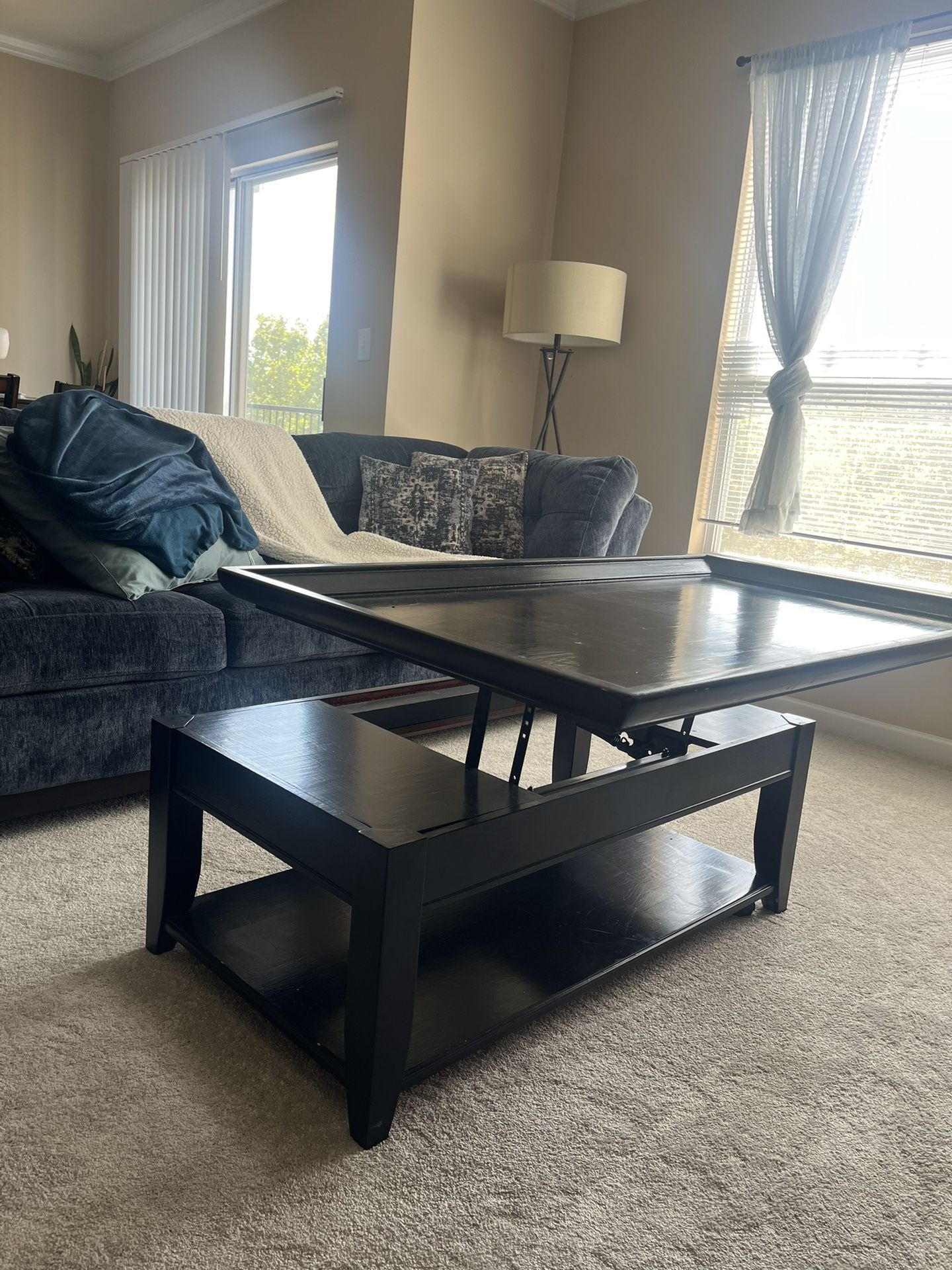 Lift Coffee Table