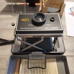 Polaroid 420 Camera