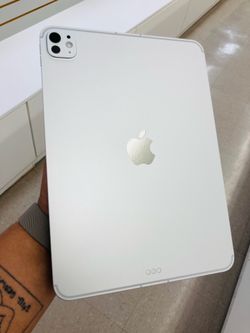 iPad Pro 5th Gen 11inch 256gb WiFi and cellular