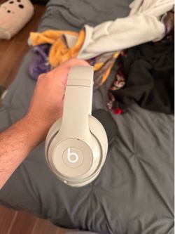 beats studio pro beige