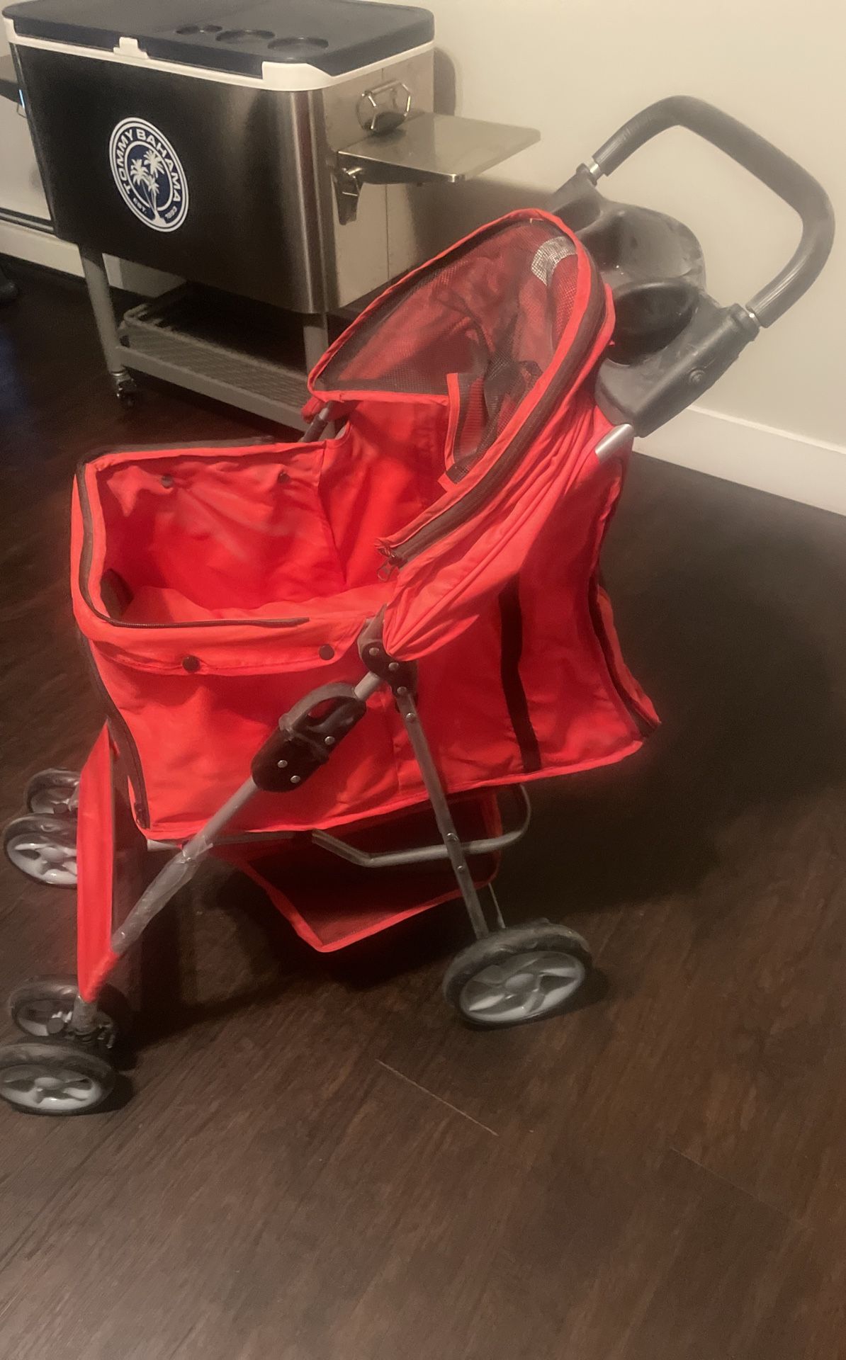 Dog stroller