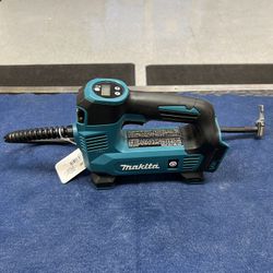 Makita 18V Inflator (DMP180)