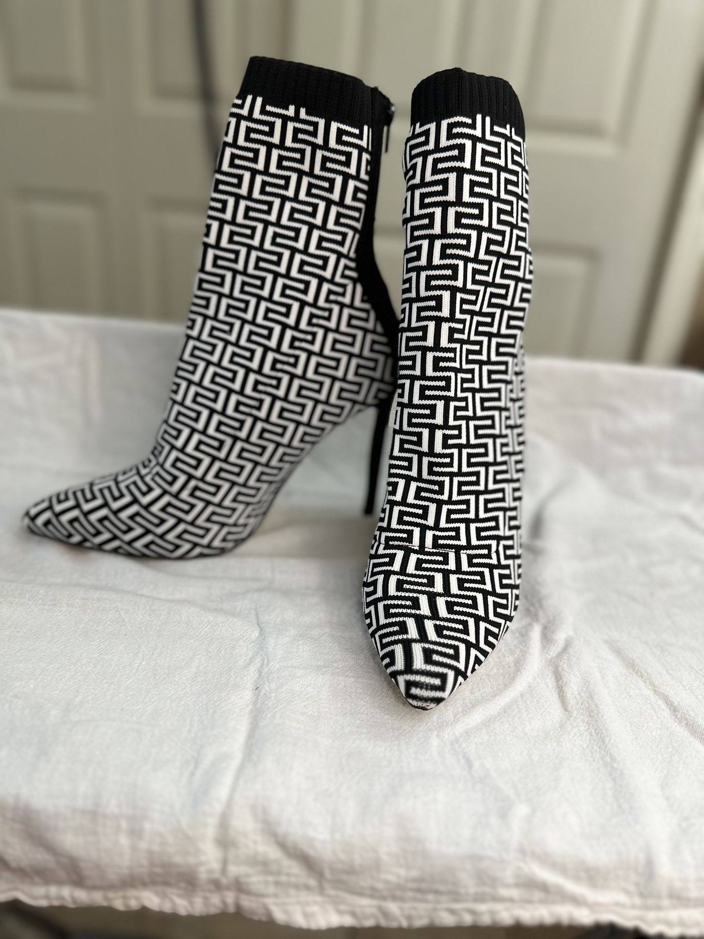 Anne Mitchell Black And White Women’s Boot
