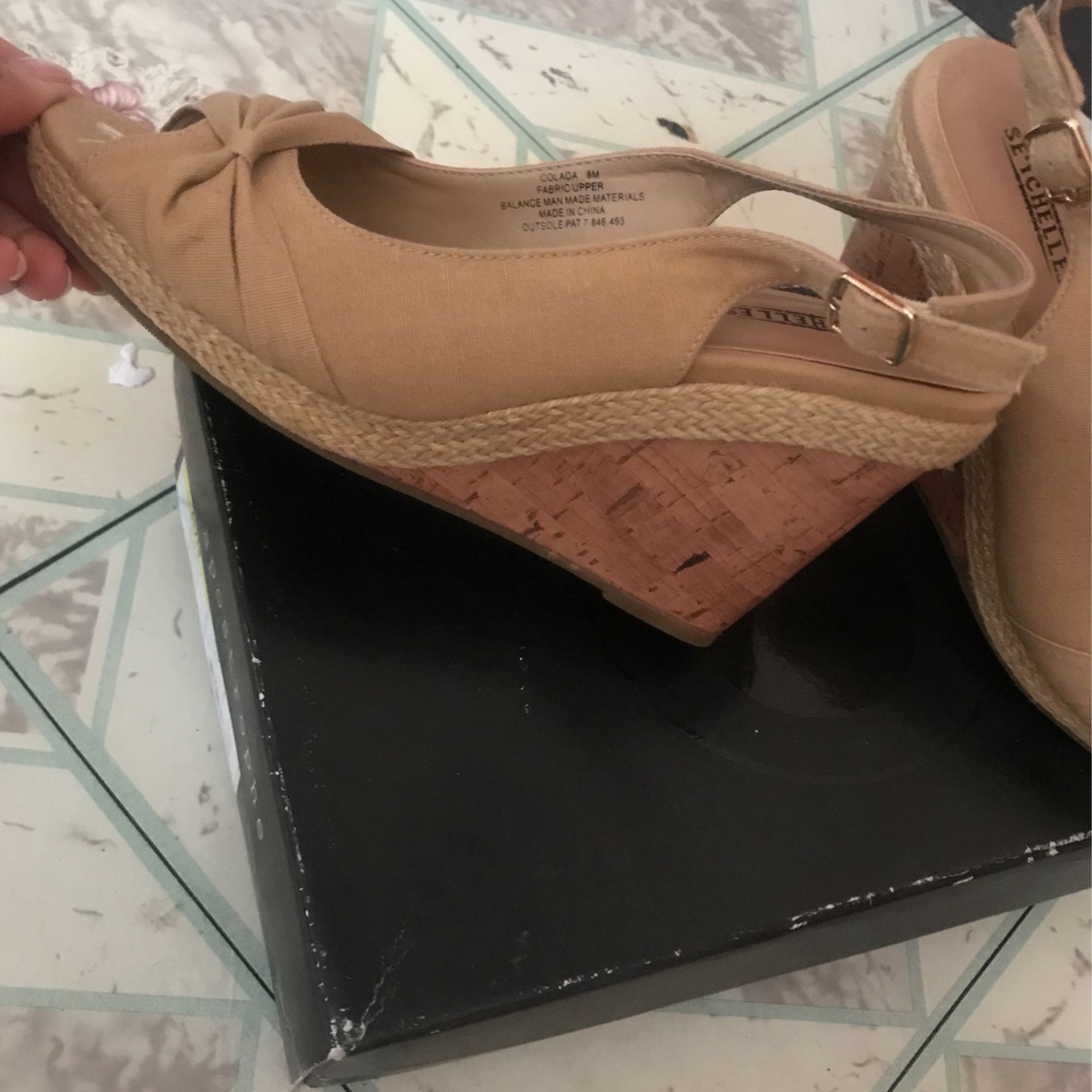 Nude Wedges