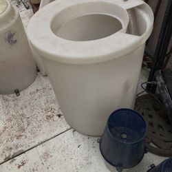 3- Bait Tanks First $100 Takes All 3 Today Only 