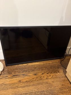 Vizio 32” D-Series TV