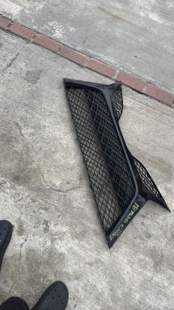 18 to 20 Toyota Camry grill
