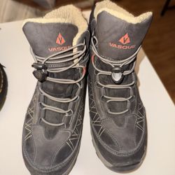 Vasque Snow Boots 