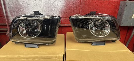 Halo ford mustang headlights 2005-2010