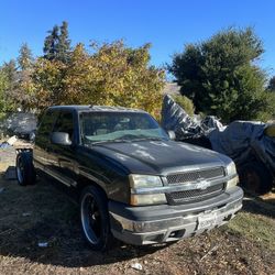 Chevy Silverado Extended Cab Part Out 