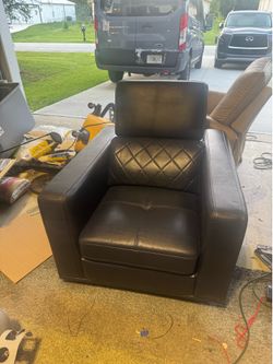 Sofia Vergara Leather Swivel Chair