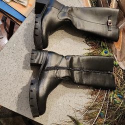 Women's Black Boot 7.5