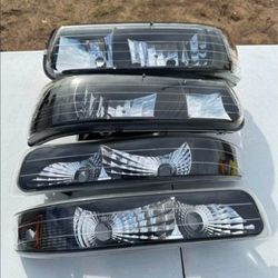 99-02 Silverado 00-06 Suburban Tahoe Headlights Luces Faros Micas