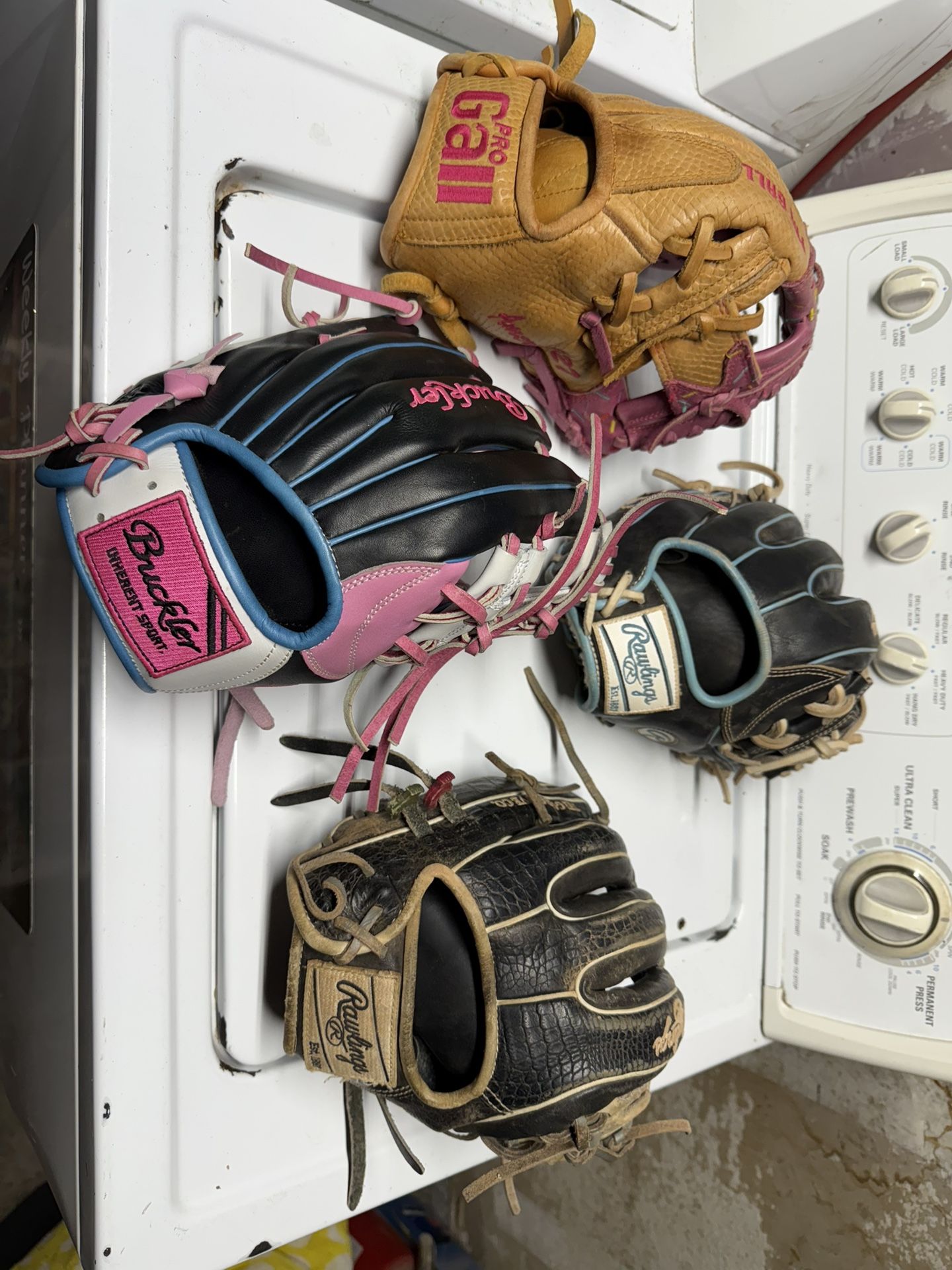 Rawlings heart Of The Hide Baseball Glove