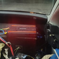 Amp 1200 Watts Rms