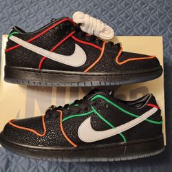 Nike SB Dunk Low "Bronx Girls Skate" Size 9.5