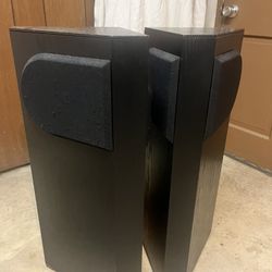 Bose 401 Speakers
