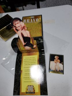 Marilyn Monroe The Private CollectionSealed Factory set 115 cards

