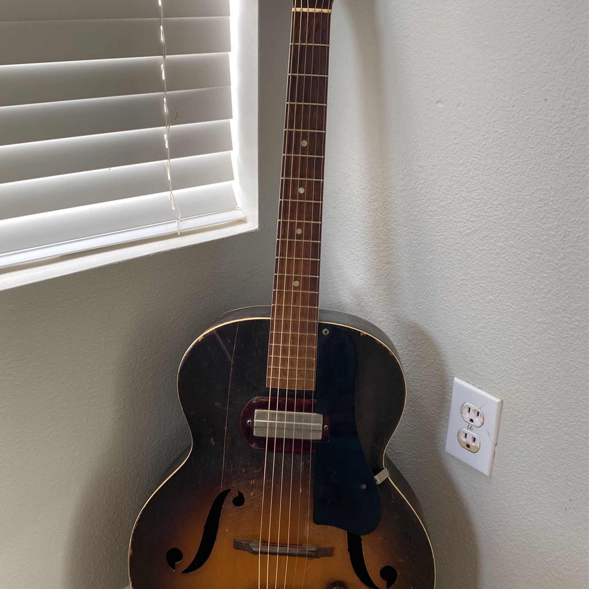 1950s Silvertone Archtop H Series Electric Guitar