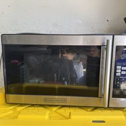 Tabletop microwave