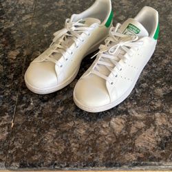 Kids Sneakers Adidas Stan Smiths 5.5