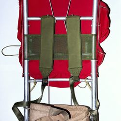Vintage Retro Red  External Frame Kelty Hiking Backpack Kelty-Pack USA