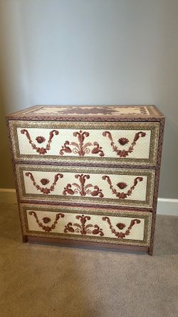 Chest off of drawers