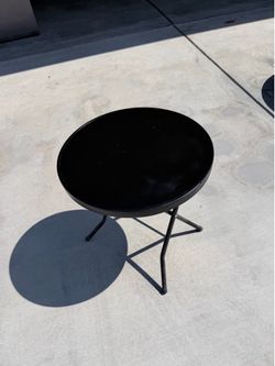 Black Round Folding Side Table