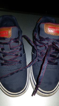 Levi's blue sneakers kids 11 size