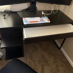 IKEA Computer Desk/ Table 