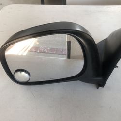 2003 Dodge Ram 1500. Left and Right Mirrors