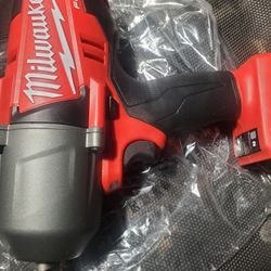 Milwaukee Impact Wrech 