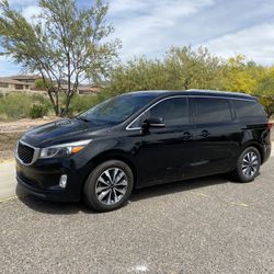 2015 KIA Sedona